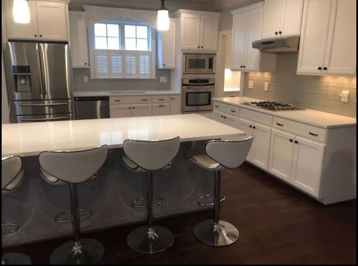 White quartz Kitchen